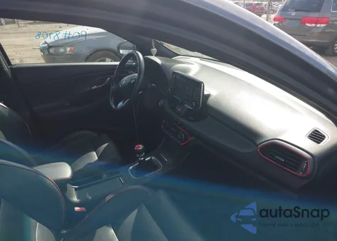 2018 Hyundai Elantra Gt Sport из США, поврежденный, VIN KMHH55LCXJU039398